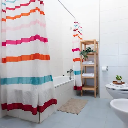Beautiful Duplex With Views N32-3f 아파트 *